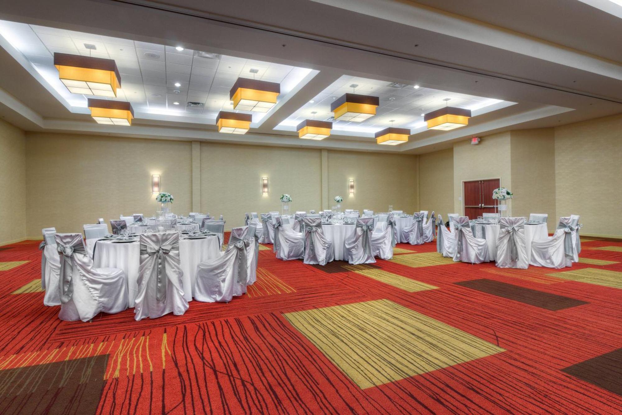 Courtyard By Marriott קילין מראה חיצוני תמונה