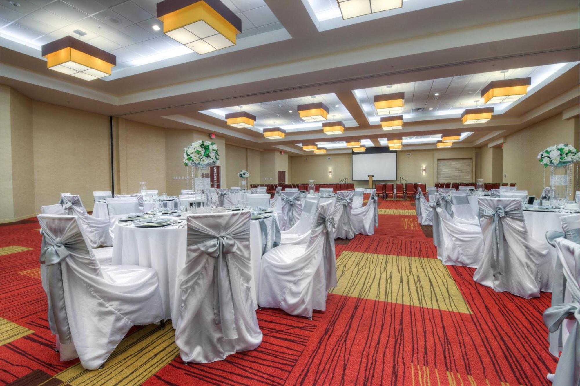 Courtyard By Marriott קילין מראה חיצוני תמונה