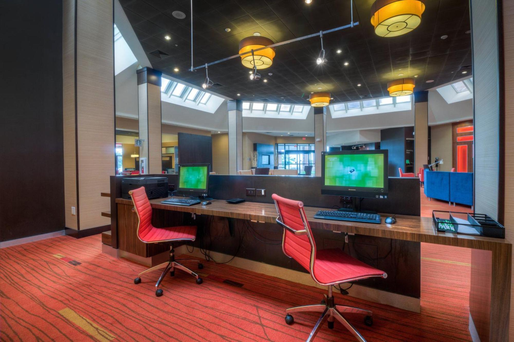Courtyard By Marriott קילין מראה חיצוני תמונה