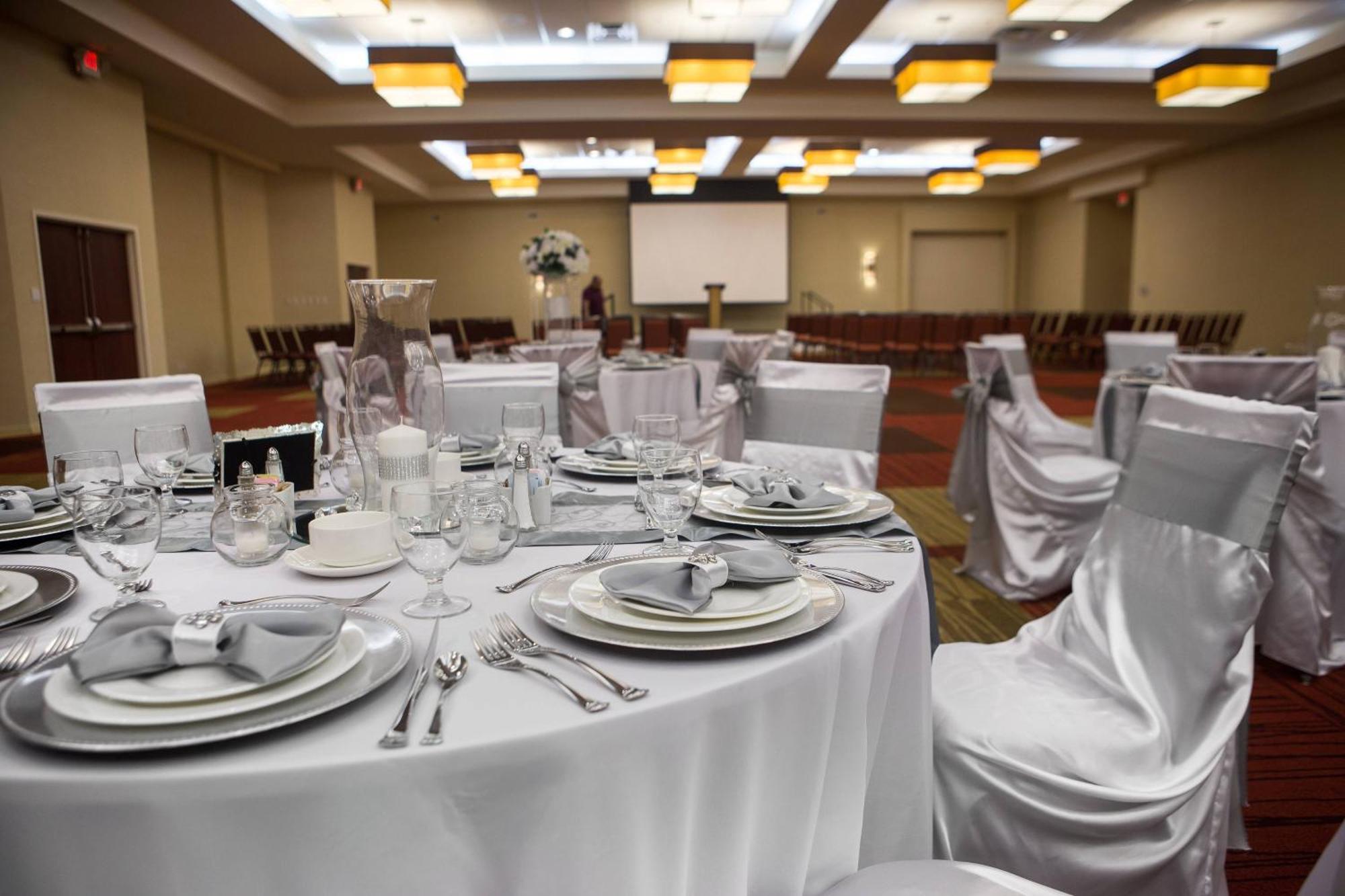 Courtyard By Marriott קילין מראה חיצוני תמונה